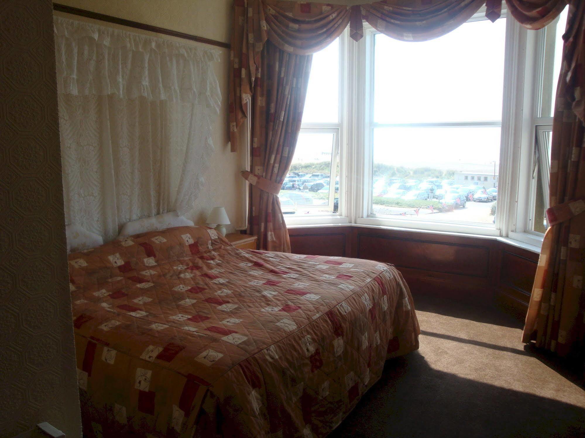 Monterey Beach Hotel Lytham St Annes Kültér fotó