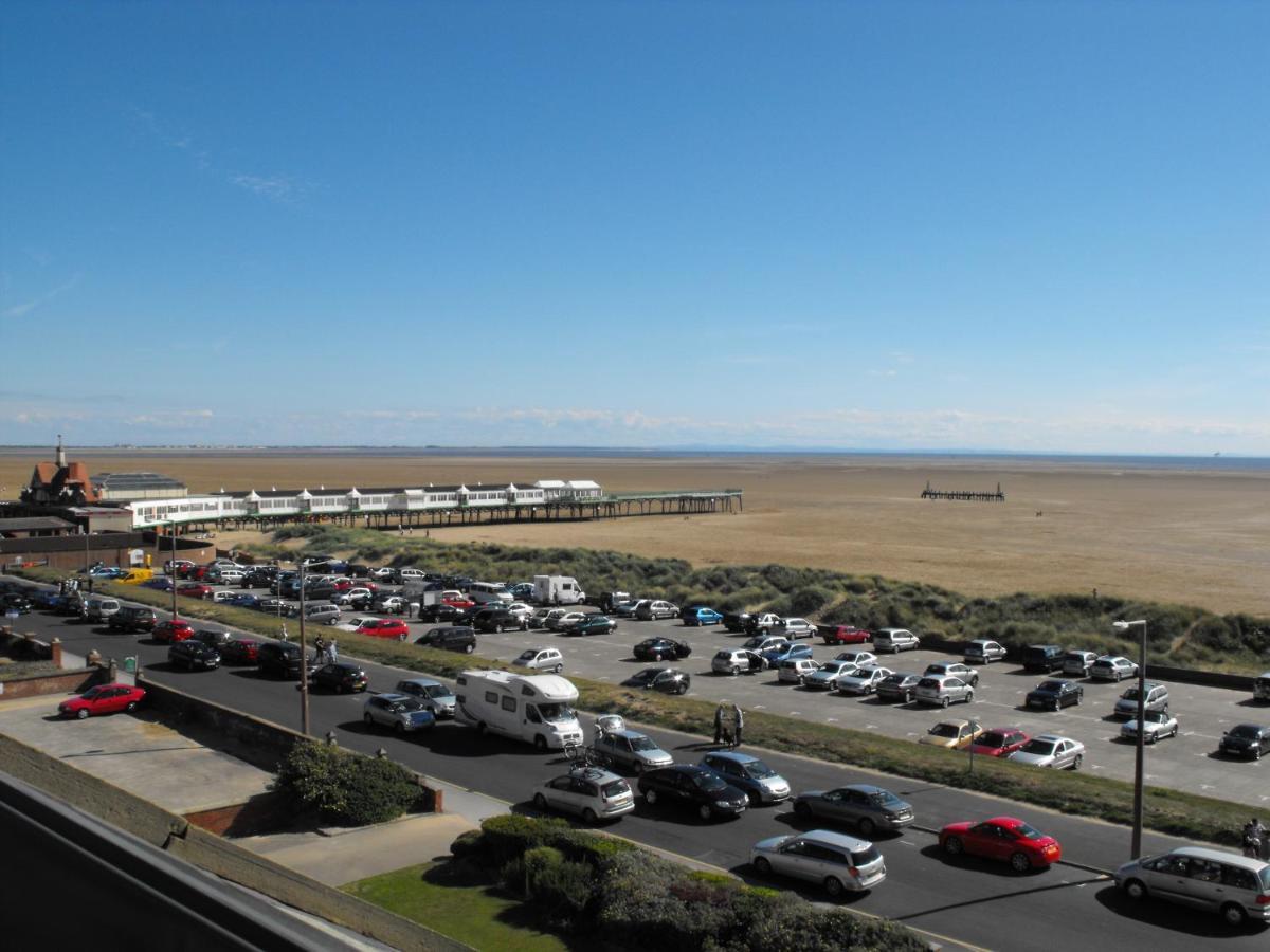 Monterey Beach Hotel Lytham St Annes Kültér fotó